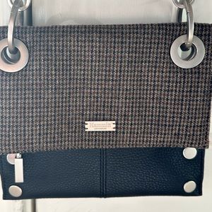 Brand new Hammitt Montana small reversible in Edison houndstooth